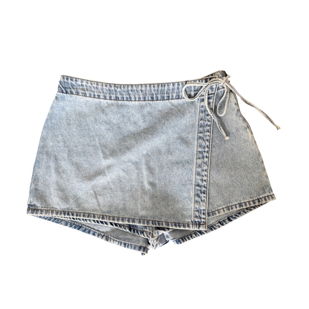 Rewash Denim Wrap Skort Junior's Size 3/26 Light Wash Tie Side Mini Skirt Shorts